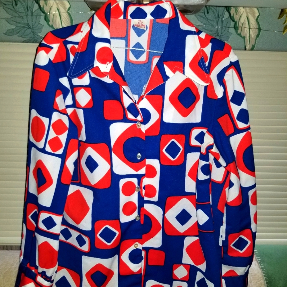 Bold Retro Print Blouse